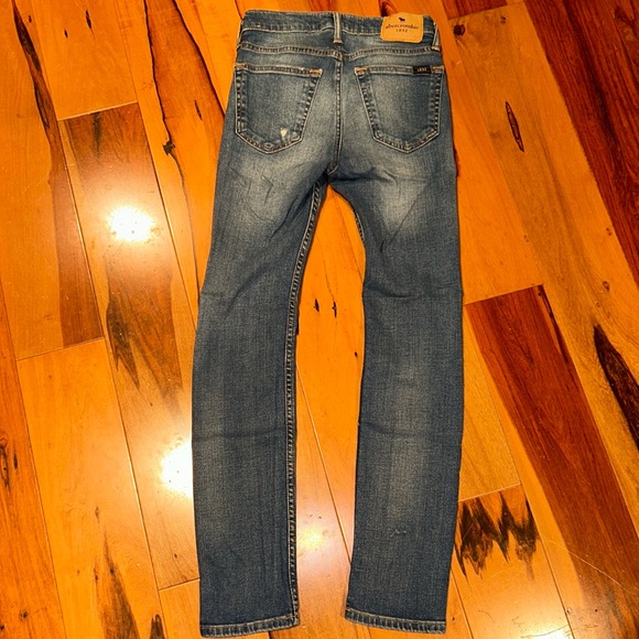 NWOT ABERCROMBIE KIDS DISTRESSED SUPER SKINNY SLIM JEANS SIZE 13/14 - Picture 6 of 8